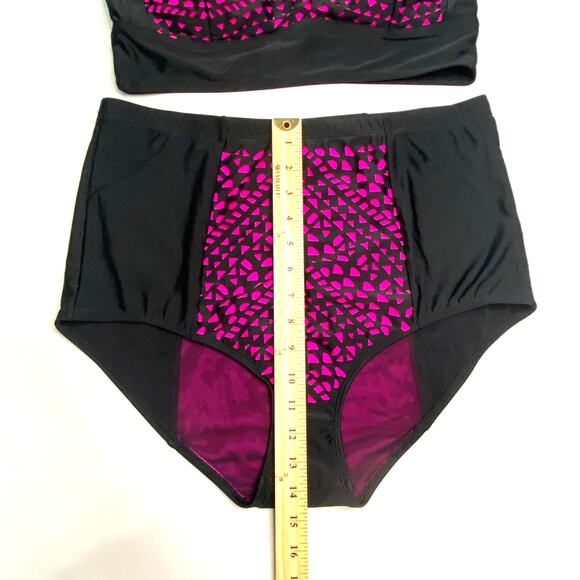 Torrid swimwear set 2 piece size 1 Top & Bottom - Picture 2 of 5